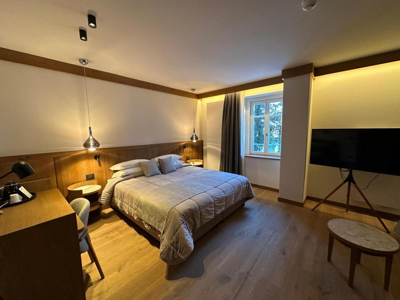 Hotel Serena Cortina Cortina dʼAmpezzo Exteriör bild